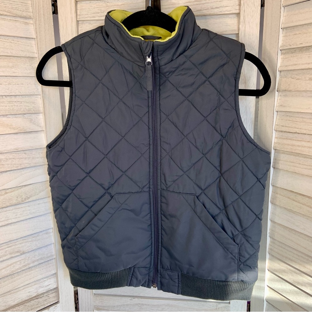 Children’s Place Boys Quilted Gray and Yellow Zip Up Puffer Vest Jacket